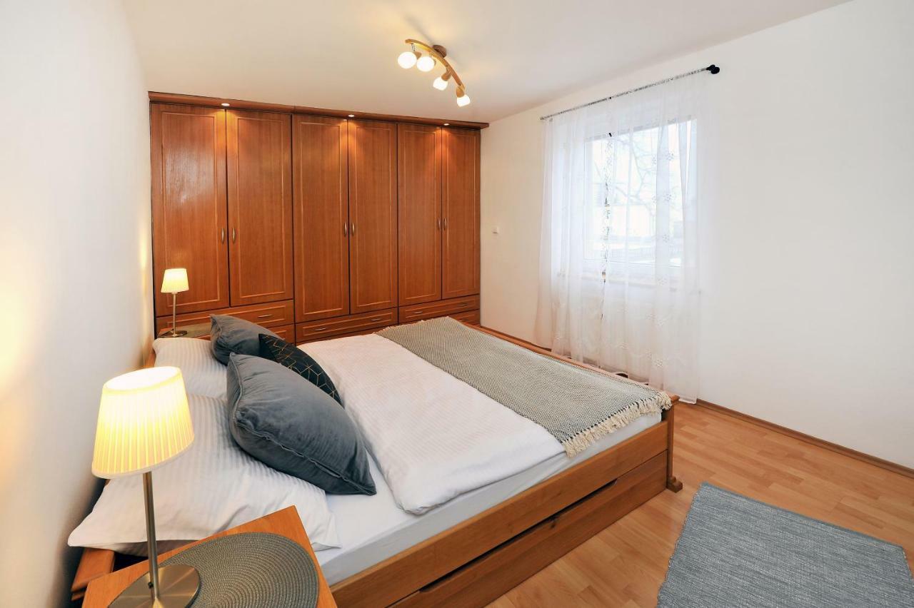 Apartman Zara Veľký Slavkov Exterior foto