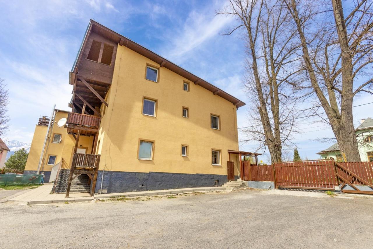 Apartamento Apartman Zara Veľký Slavkov Exterior foto