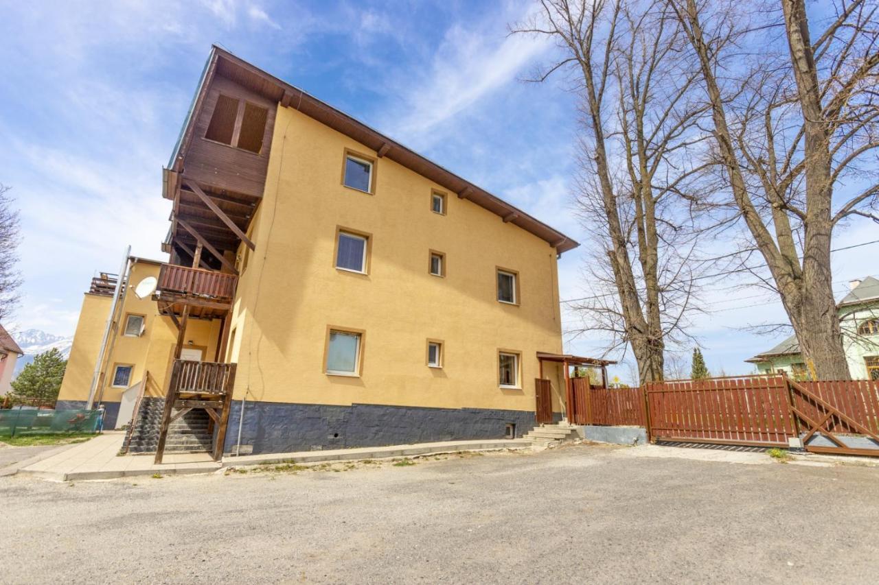 Apartman Zara Veľký Slavkov Exterior foto